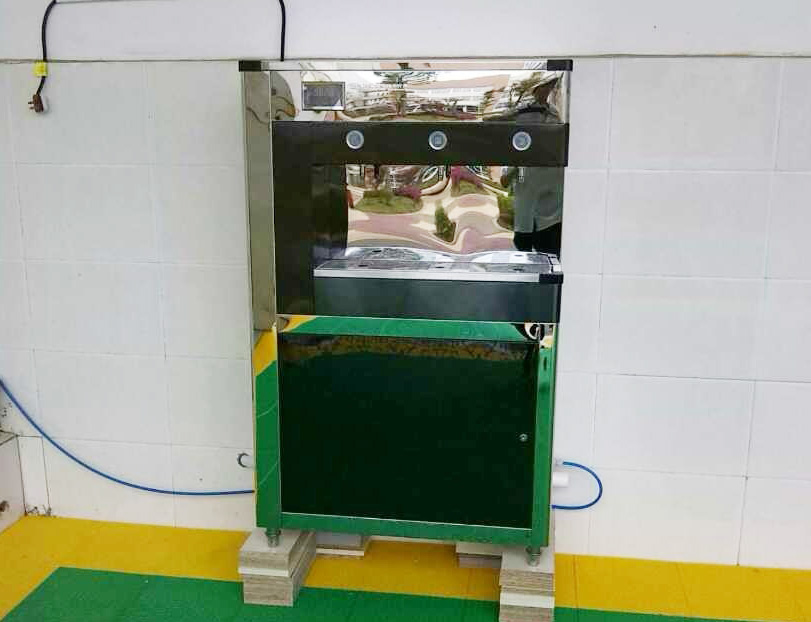 温热型校园饮水机