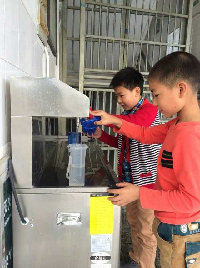 温热型校园饮水设备